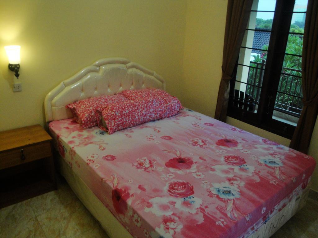 Puji Homestay Ματαράμ Εξωτερικό φωτογραφία