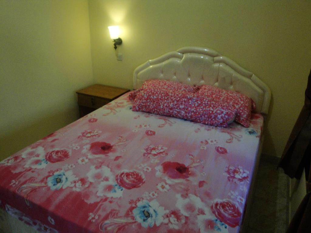 Puji Homestay Ματαράμ Εξωτερικό φωτογραφία