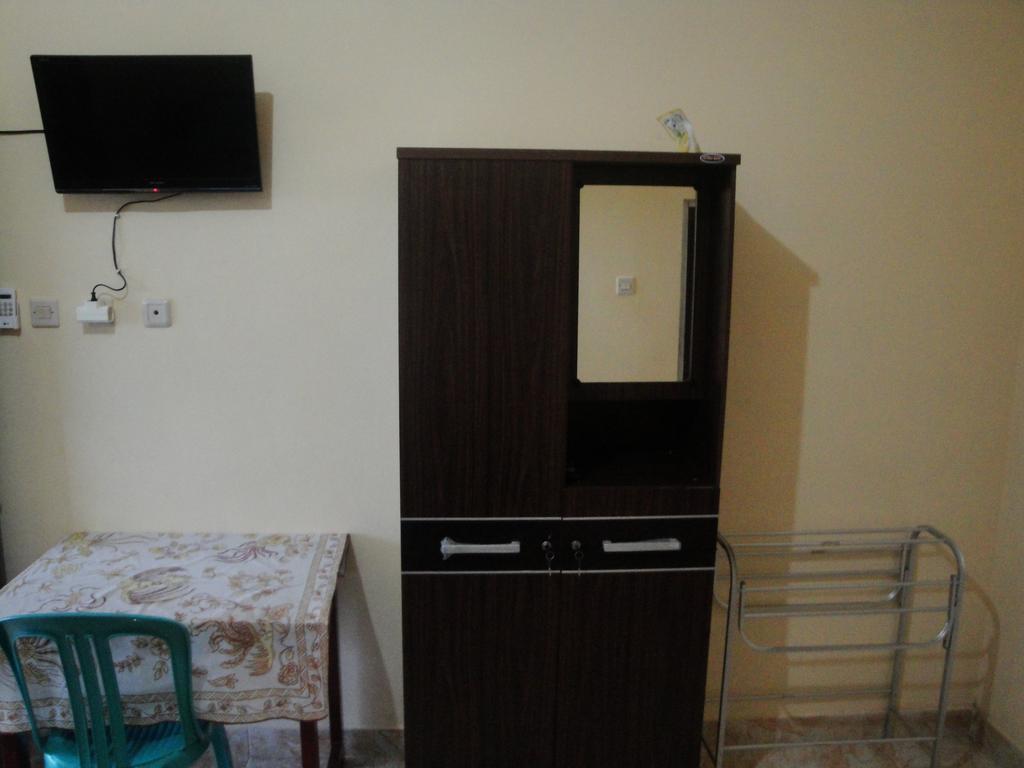 Puji Homestay Ματαράμ Εξωτερικό φωτογραφία
